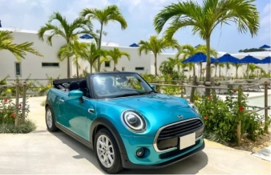 MINI Cooper Convertible (Maximum of 4 passengers)